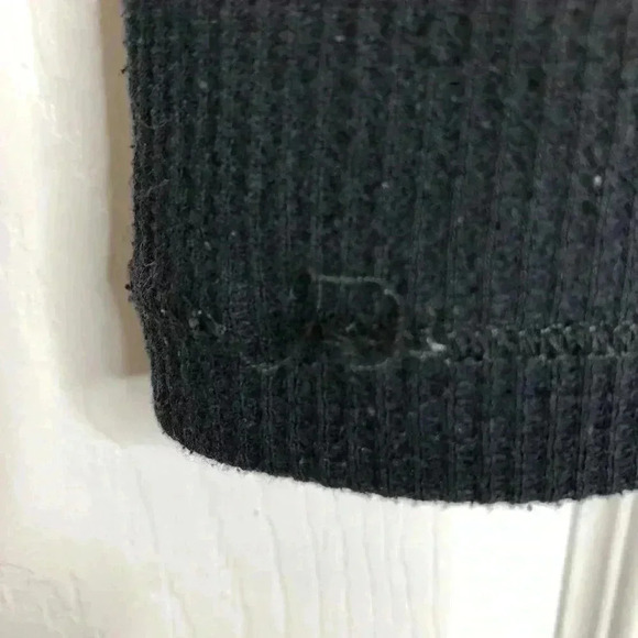 Joe Fresh Black Long Sleeved Thermal Shirt Size XS - Picture 11 of 16